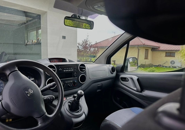 Peugeot Partner cena 32500 przebieg: 115000, rok produkcji 2015 z Chojna małe 56